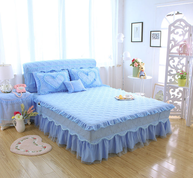 Non-slip mattress cover