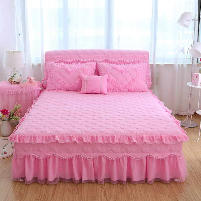 Non-slip mattress cover