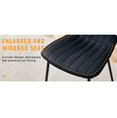 Luxury Minimalist Chairs - A Set Of 4 High Quality Dining Chairs With Black Metal Legs. The Integral Metal Leg Structure Is Suitable For Various Interior Decoration Styles.